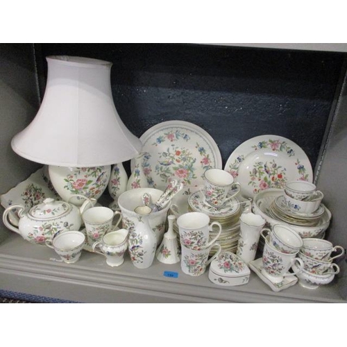 A collection of Aynsley Pembroke pattern china to include a