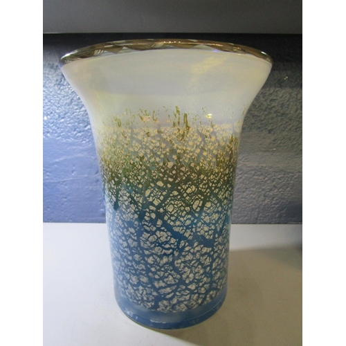 15 - A signed contemporary art glass tumbler vase, slightly flared rim with applied top rim, milk white t... 