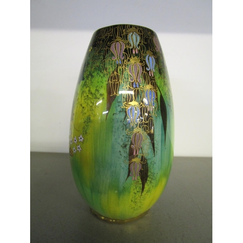 35 - A Carlton ware Babylon pattern yellow sponged, green lustre vase, pattern 4125, circa 1937, 6 1/2