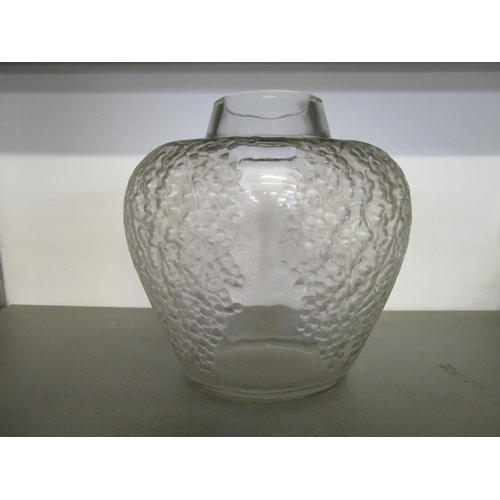5 - Rene Lalique Poivre pattern glass vase, pepper seed decoration in clear and frosted glass, apparentl... 