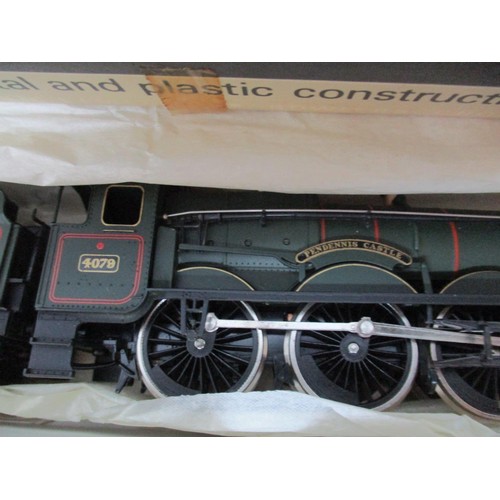 4 - A Wrenn 00 gauge boxed locomotive and an Airfix locomotive in incorrect box, one is a Freight 2-8-0 ... 