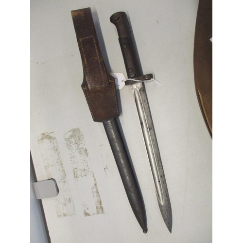 50 - A 20th century Czechoslovakian bayonet marked CSZ D to blade a E3 (rampart Lion) 46 to scabbard, tog... 