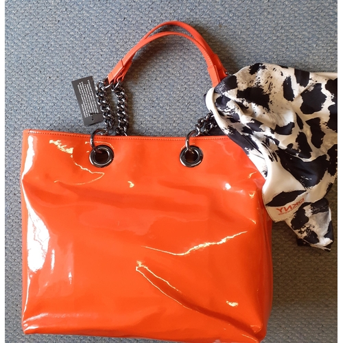 48 - A quantity of modern handbags some new with tags and dust bags to include DKNY and Guess
Location:RA... 