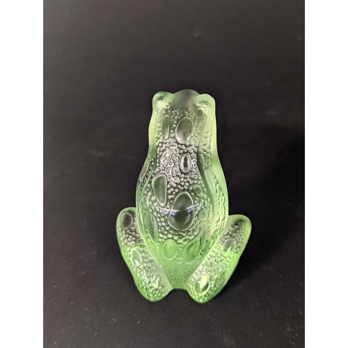 6 - A Lalique green frosted model of a seated frog, approximately 5cm tall 
Location: 2.1