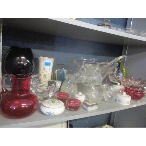 62 - A mixed lot of art glass and ceramic ornaments to include Victorian cranberry glass, 1960s Czech and... 