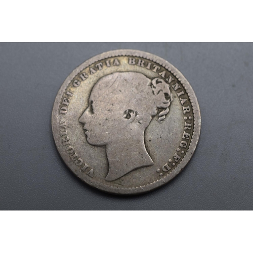 4 - An 1872 Victorian YH Silver Shilling.