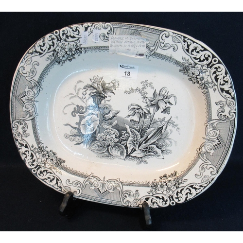 18 - 19th Century Llanelly Eastern pattern platter or oval meat dish, 41cm long x 33.5cm wide approx.
(B.... 