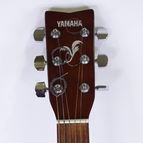 382 - Yamaha F310 acoustic guitar