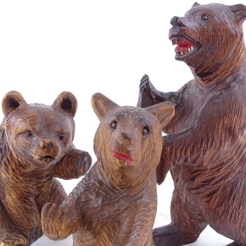 54 - 3 19th century Black Forest carved wood bears, tallest 13cm.