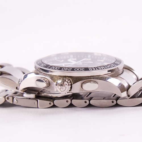 1058 - VICTORINOX - a stainless steel Swiss Army Chrono Classic quartz chronograph wristwatch, ref. 241122,... 