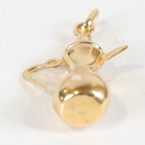 70 - A modern Italian 18ct gold ewer pendant / charm, pendant height excluding bale 29.5mm, 1.8g