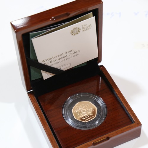 59 - An Elizabeth II 2020 UK Withdrawal from the European Union 50p Gold Proof Coin, Royal Mint certifica... 
