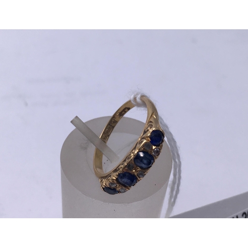 165 - 18ct gold Vintage Ladies Sapphire ring 3.3 grams