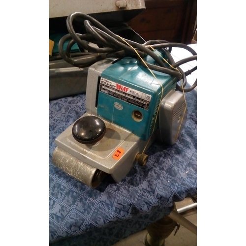 wolf belt sander