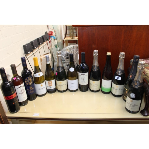 30 - Collection of assorted Wines and Champagnes inc Chanoine Freses, Chablis etc