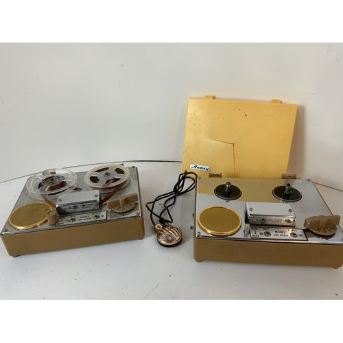 2x Japanese Homey HR-408A Battery Tape Recorders | Barnebys