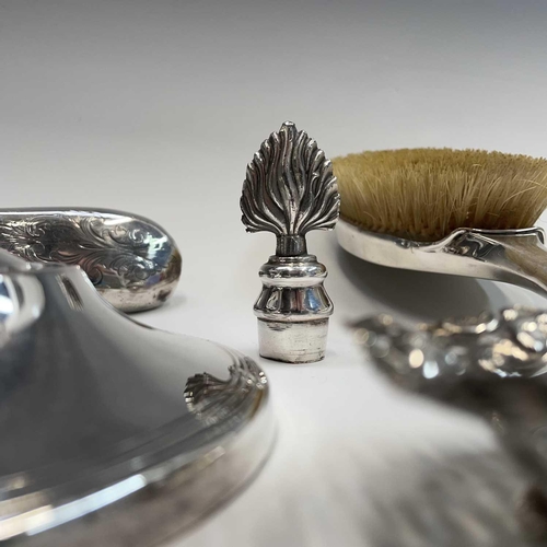 42 - A selection of silver items, to include a pair of bonbon dishes, a ring box (af) and a hairbrush and... 