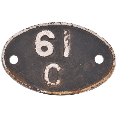 26 - A shedplate 61C, Keith (1948-September 1966). Ex loco condition. (Postage Band: B)