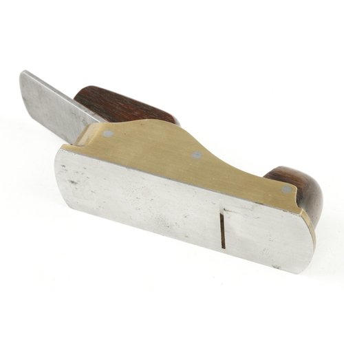 947 - A steel soled gunmetal NORRIS No 32 thumb plane with orig Norris iron and replaced mahogany wedge G+... 