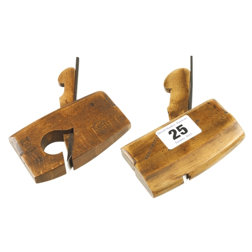 25 - A miniature boxwood round both ways plane by PRESTON 3 1/2