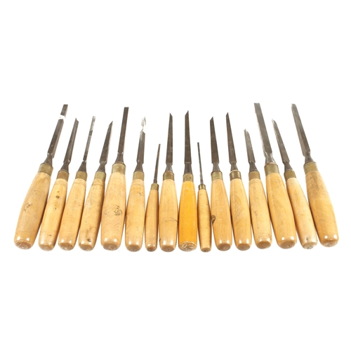 46 - 16 mortice chisels with boxwood handles G++