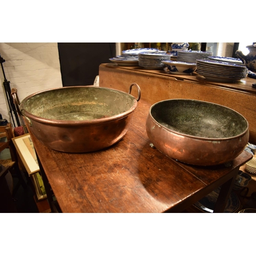 20 - 2 Victorian copper shallow planters, one with 2 handles, with the other raised on claw feet (2)