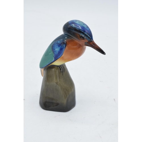 129 - Royal Doulton Kingfisher on Rock HN131. 10.5cm tall. In good condition with no obvious damage or res... 