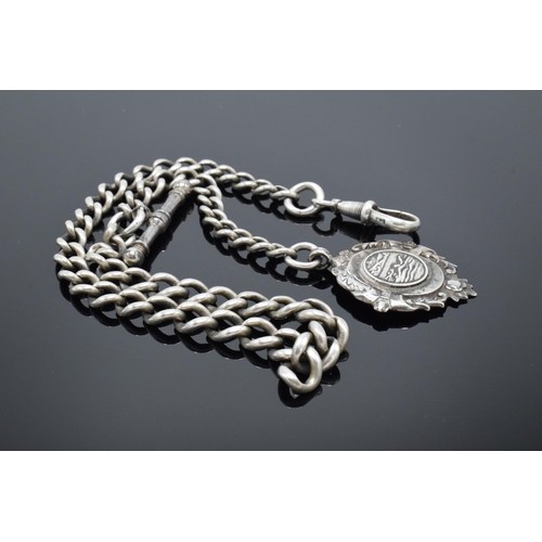 192 - Silver Albert watch chain and silver fob with T bar. 40.4 grams. 39cm long.