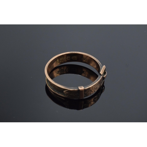 203D - 9ct rose gold belt buckle ring. 1.7 grams. Chester. UK size U.