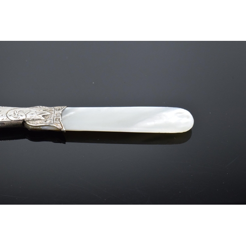 204 - Victorian silver and mother of pearl miniature page turner. Birmingham 1896. 9cm long.