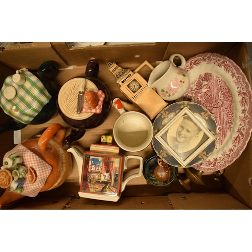 9 - A mixed collection of items to include a Sadler teapot, Wedgwood, novelty teapots, china, pub relate... 