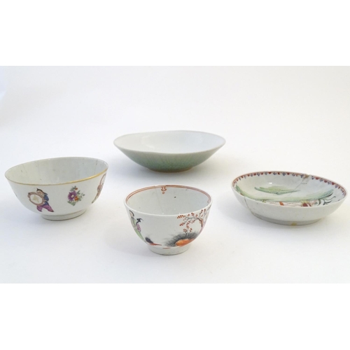 32 - Four assorted Oriental wares comprising, a tea bowl with figural decoration, a tea bowl depicting a ... 