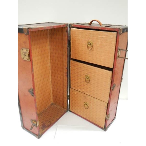 small travel trunk