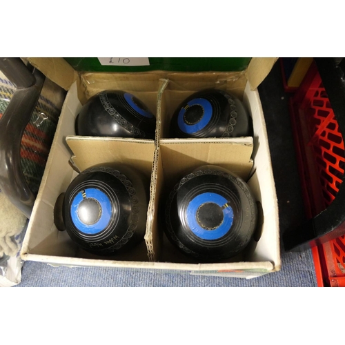65 - Henselite boxed set of four indoor lawn bowls