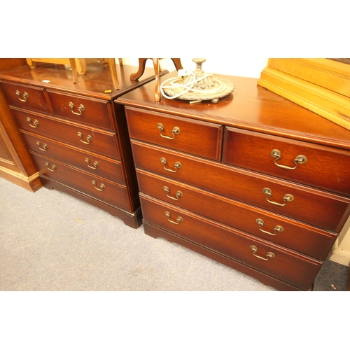475 - Pair of modern mahogany five drawer chests