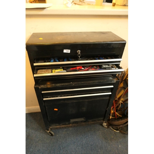 525 - Metal tool chest with mixed tool contents