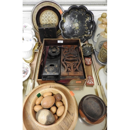 33 - Assorted treen wares including a rosewood bookslide, Japanese black lacquered jewellery case, Victor... 