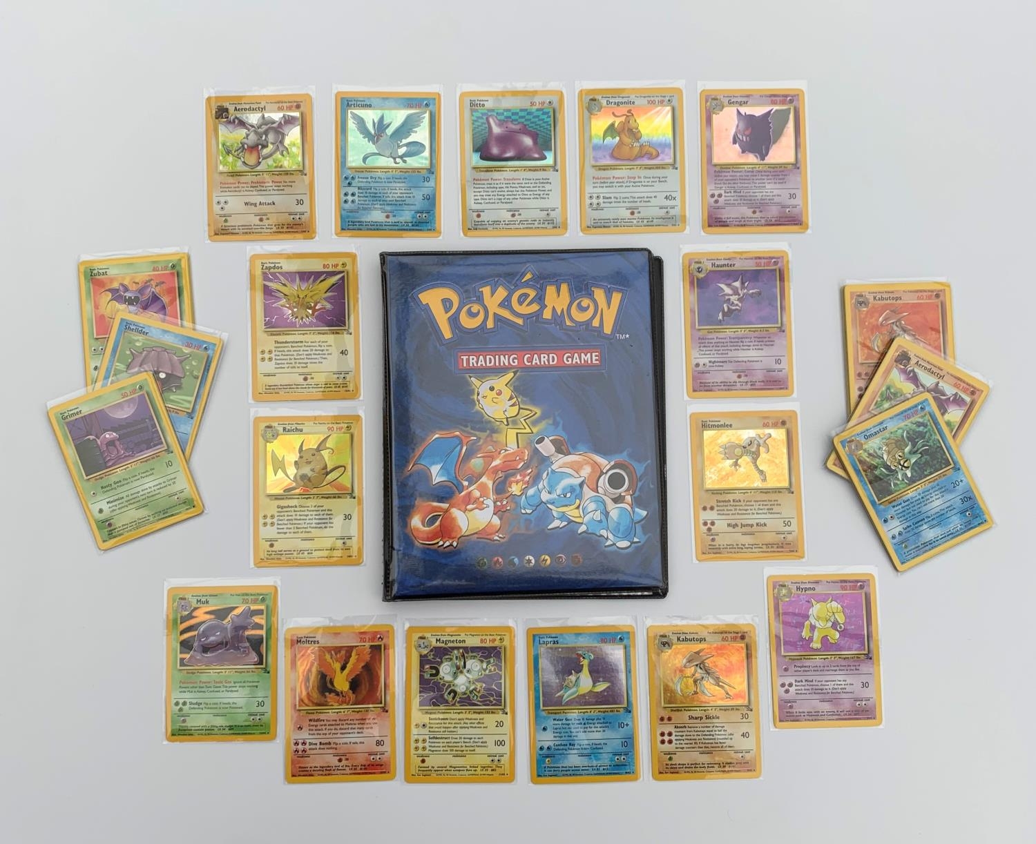 A complete Pokémon Wizards of the Coast 62/62 Fossil Set Housed in ...