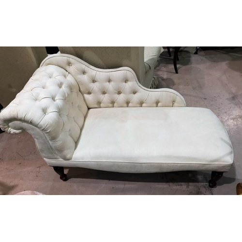 578 - An early/mid 20th century chaise longue upholstered in buttoned cream suede effect