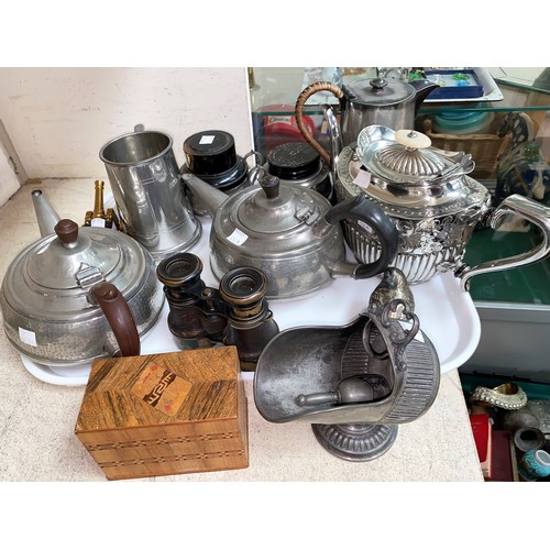 516A - A selection of silver plate etc