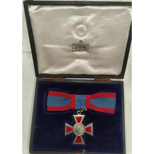 146 - A Royal Red Cross 2nd class, with ribbon, original Garrard box