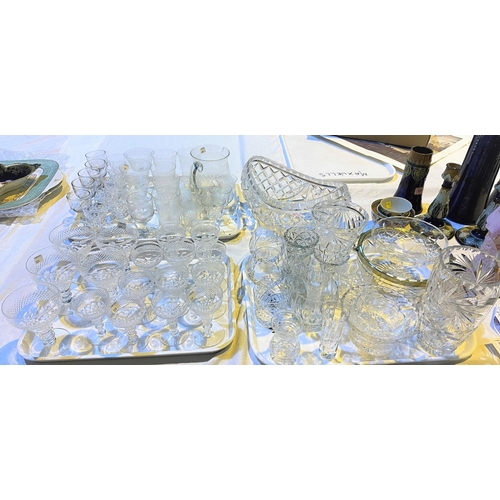 A selection of drinking glasses and glassware Barnebys