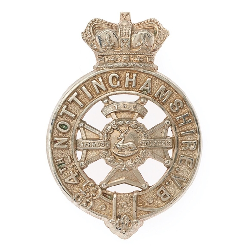 60 - 4th (Nottingham) VB Derbyshire Regiment Victorian glengarry badge circa 1887-1901.   Good scarce die... 