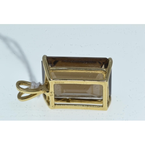 22 - 9ct gold & smokey quartz pendant, length including bale 29mm, 4.6 grams
