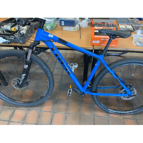 2018 trek marlin 7 blue book