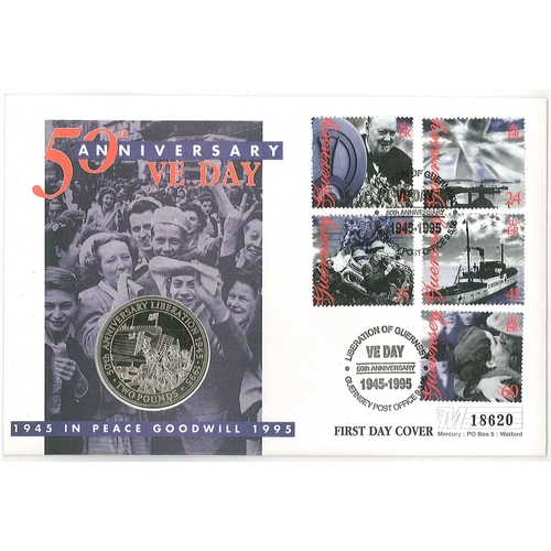1059 - PNCs; 1995 Guernsey VE-Day set on cover, with Guernsey 1995 Liberation £2 coin.... 