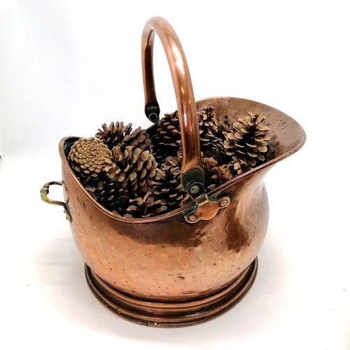 583 - Antique copper coal scuttle - in good used condition