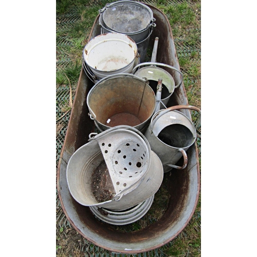 2011 - One lot of vintage galvanised ware to include various heavy gauge buckets with loop loose handles, w... 