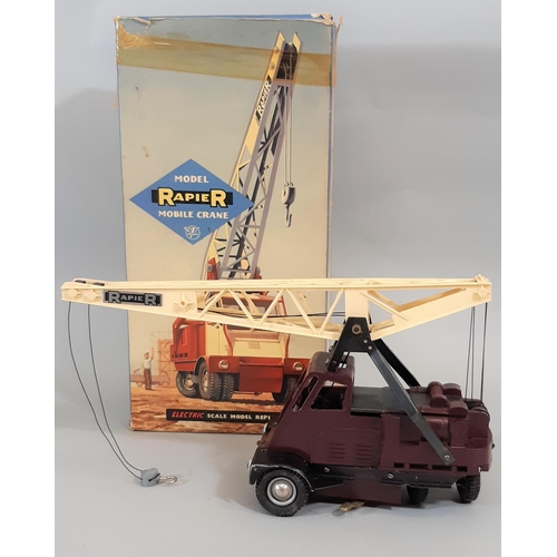 13 - Vintage model crane 'Rapier Electric Scale Model' by Victory Industries, boxed (untested)