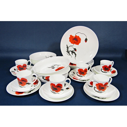 19 - A collection of Wedgwood Susie Cooper design Cornpoppy pattern wares comprising five dinner plates, ... 